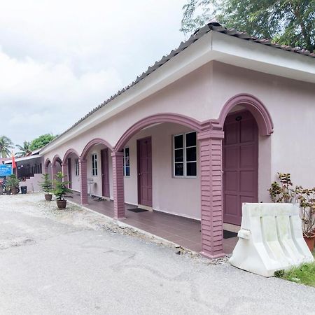 Kampung Guest House Pantai Cenang  Exterior foto