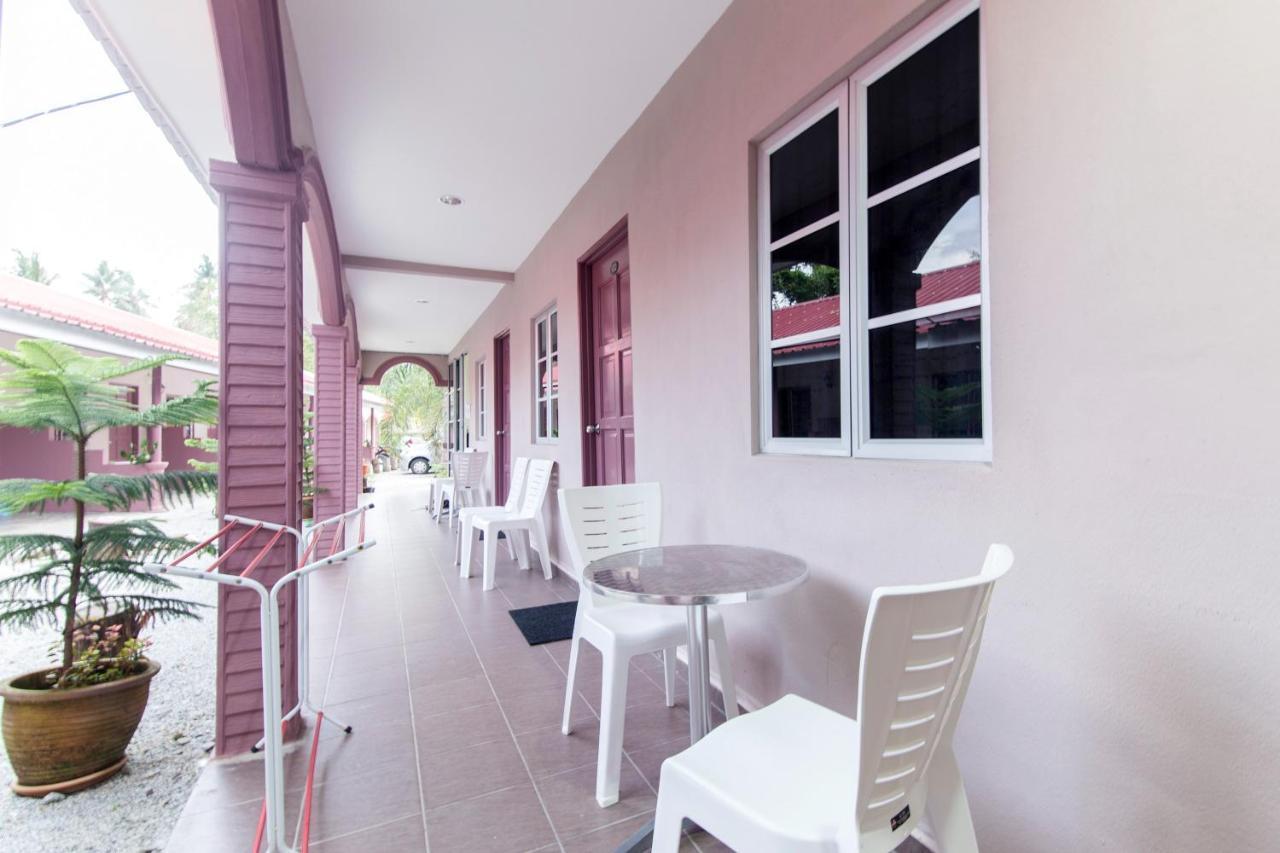 Kampung Guest House Pantai Cenang  Exterior foto